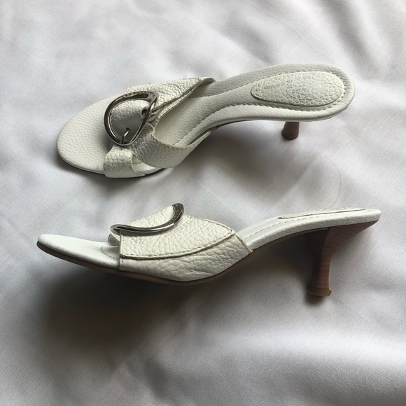 White heeled sandals - Picture 6 of 6